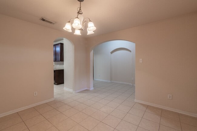 Photo - Charming 3-Bedroom Home in the Heart of Ho...