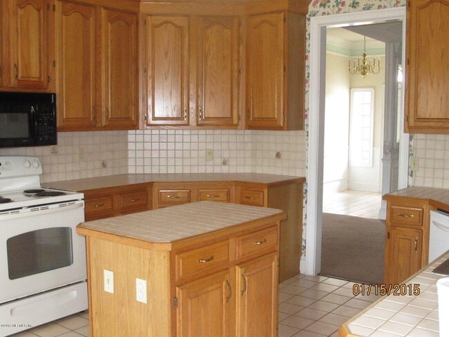 Photo - 11864 Coastal Ln W