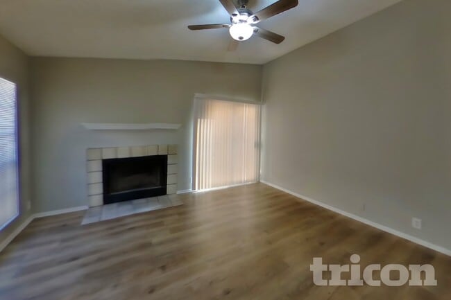 Photo - 14239 N 50th Dr