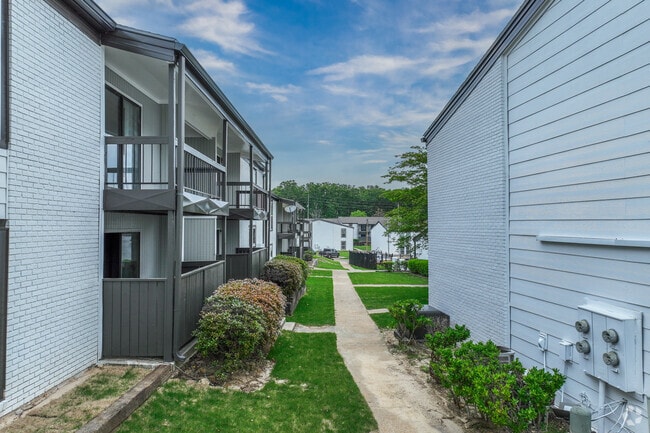 Trails at Northpointe