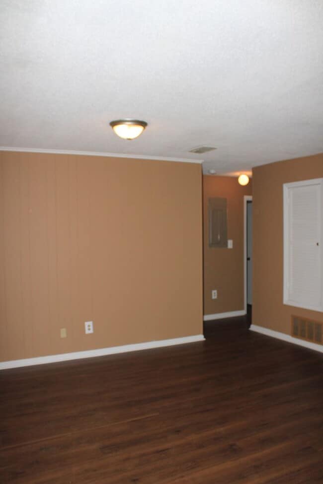 Photo - 2 Bedroom 1.5 Bath W/ Formal Living & Family Room