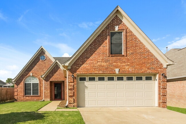 Photo - 9812 Southern Oak Way House