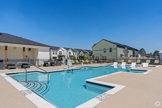 Building Photo - The Everstead at Windrose