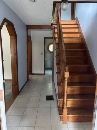 Photo - 656 Franklin St