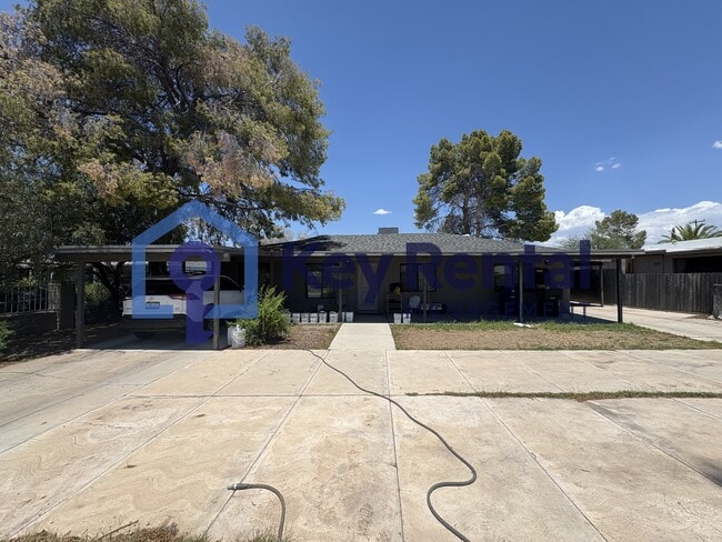 Photo - 656 W Hatfield St Casa