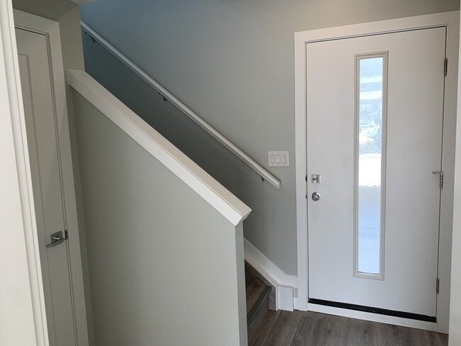 Photo - 6469-177A 177A Ave