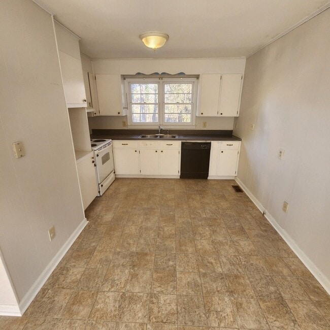 Photo - 60 Stallings Rd