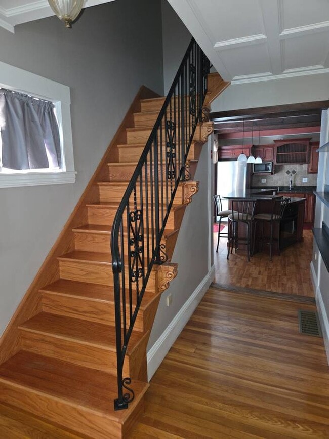 Photo - 2-22 Pearl St