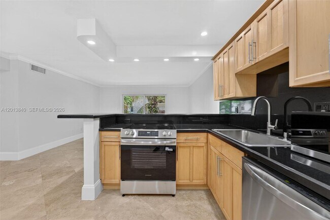 Photo - 7477 SW 82nd St Unidad C213