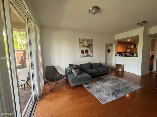 2 br, 2 bath Townhome - 6700 NW 114th Ave ... - 2 br, 2 bath Townhome - 6700 NW 114th Ave ...