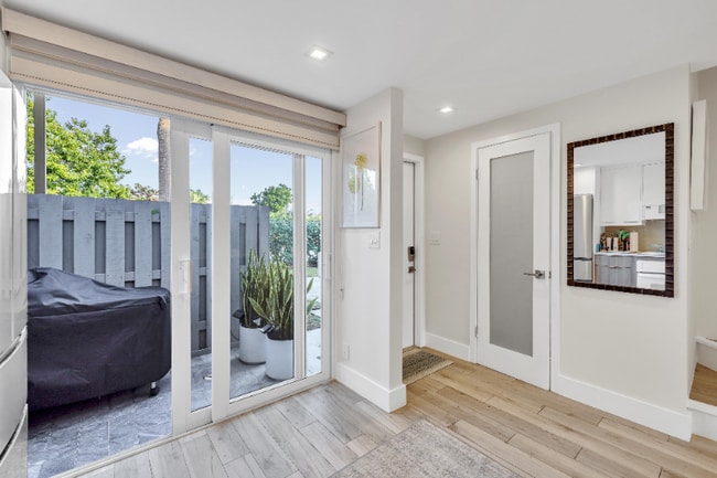 Photo - 1991 NE 15th Ave