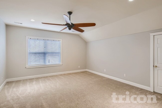 Photo - 1519 Peak Ct