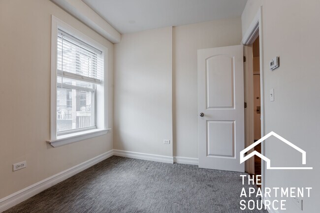 Photo - 3814 N Sheffield Ave Unit 2W