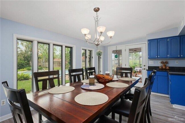 Photo - 22 W Esperanza Ave