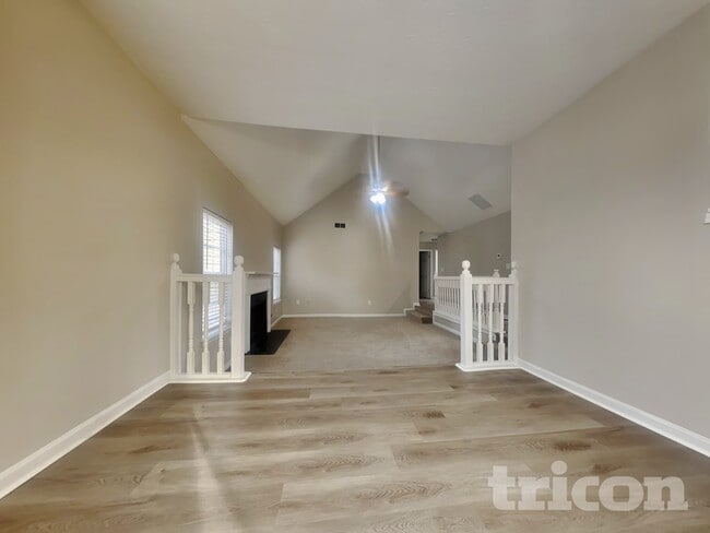 Photo - 845 Overlook Trail