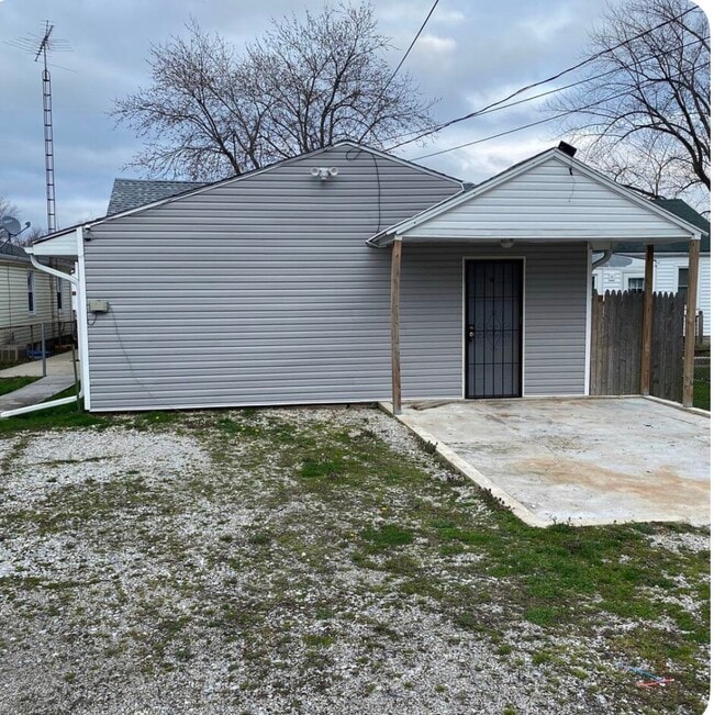 Photo - 3003 S Hackley St