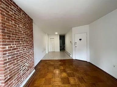 Building Photo - 3027 John F. Kennedy Blvd Unit 34