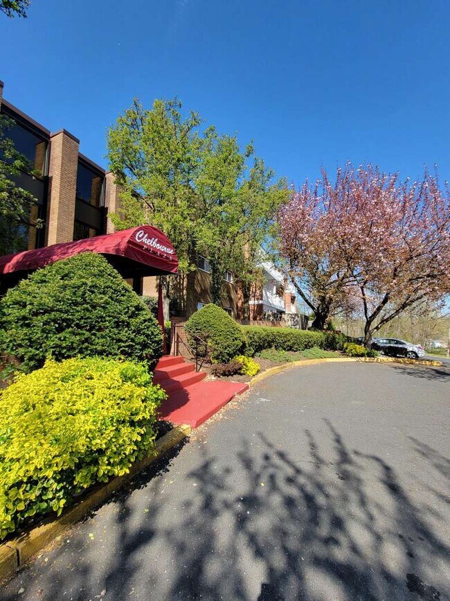 Photo - 46 Township Line Rd