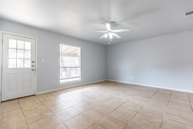 Photo - 13719 Earlywood St