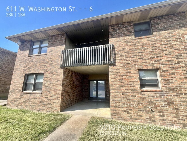 Building Photo - 611 W Washington St Unit 6