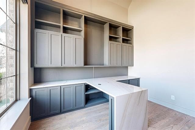 Photo - 691 Meandering Ln