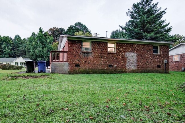Photo - 421 E McLelland Ave
