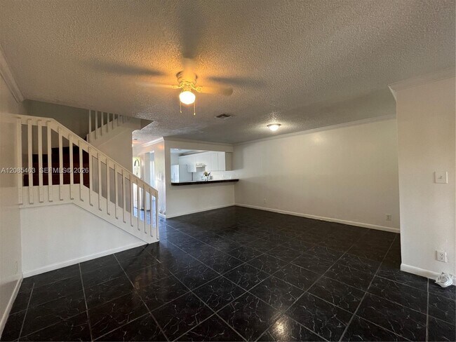 Photo - 781 Crystal Lake Dr