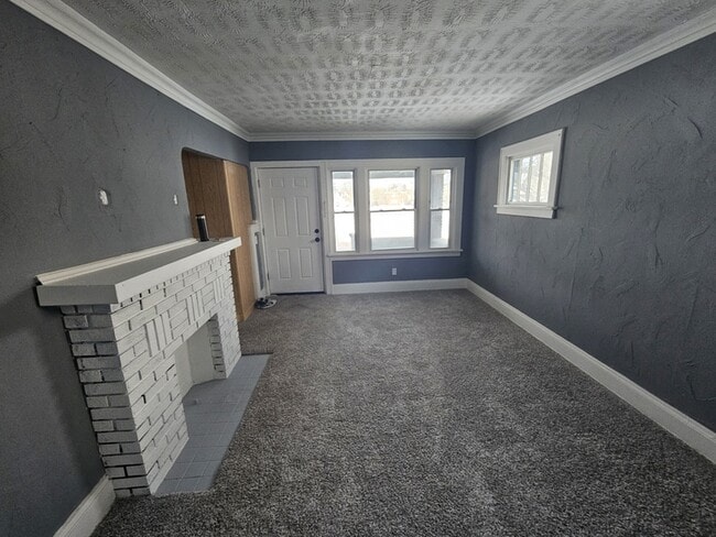 Photo - 1149 E 177th St