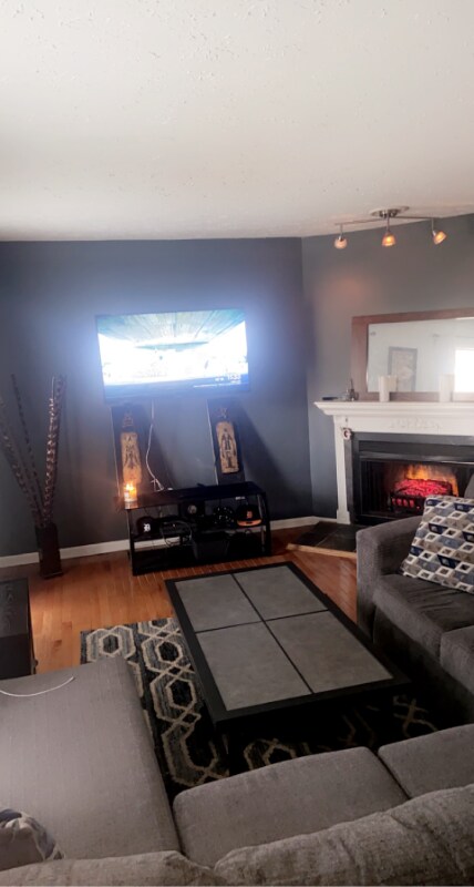 Photo - 388 Huntington Ridge Dr