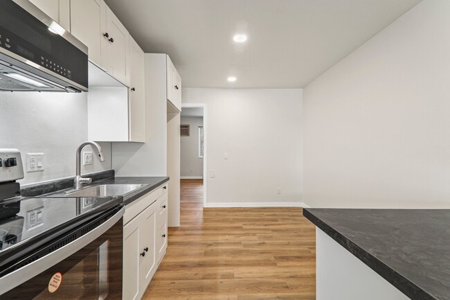 881 Janesville St, Oregon, WI 53575