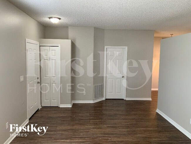 Photo - 2242 Mantilla Ave SE