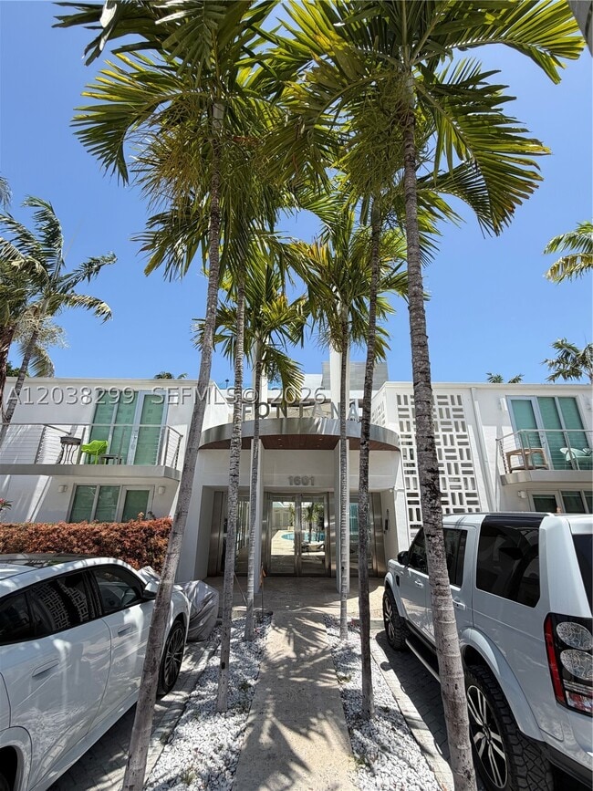 Photo - 212 West Dr Unit 212