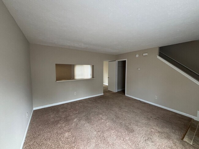 Photo - 138 Montview Forest Dr