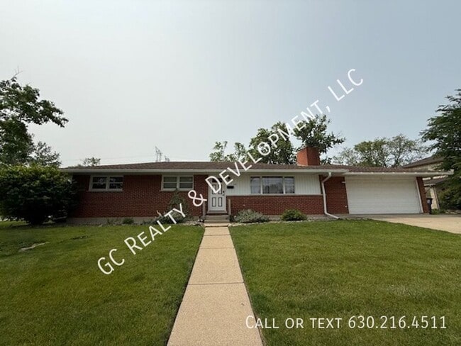Photo - 381 W Millers Rd House