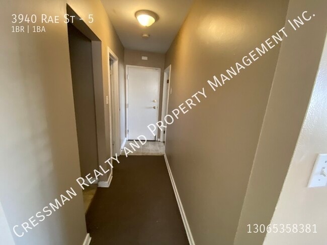 Photo - 1 Bed, 1 Bath APARTMENT located in South Regina Unité 5