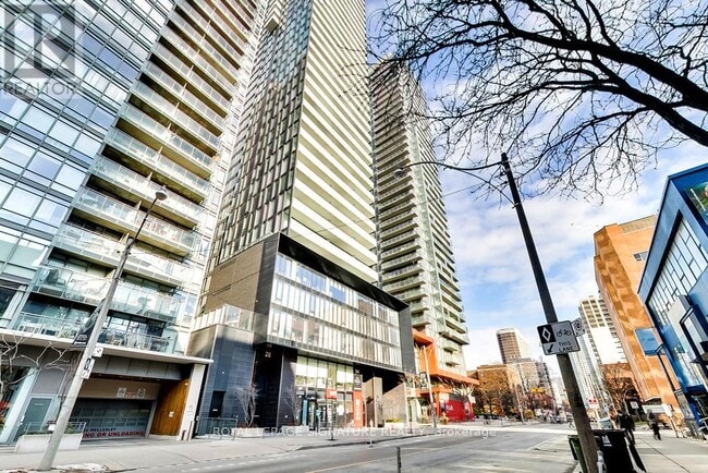 Photo - 28 Wellesley St E Unit 1704