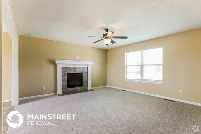 Building Photo - 300 Golfview Dr Rental
