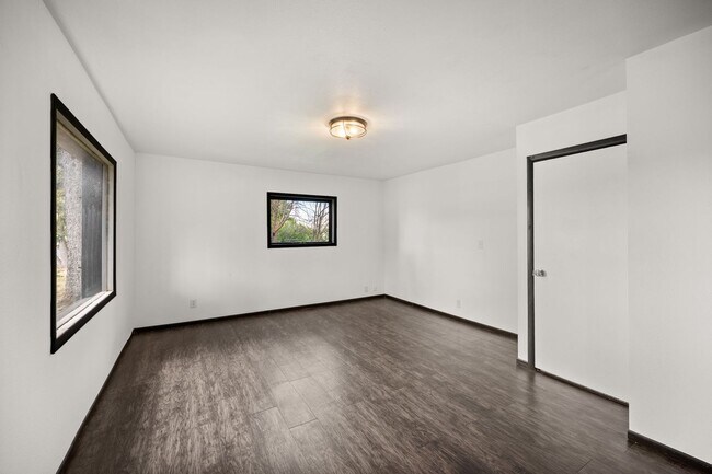 Photo - 1116 Park St