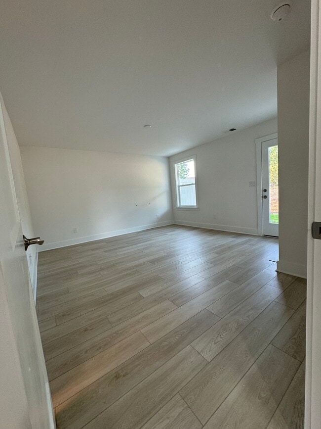 Photo - 9224 Walnut Hl Rd NW