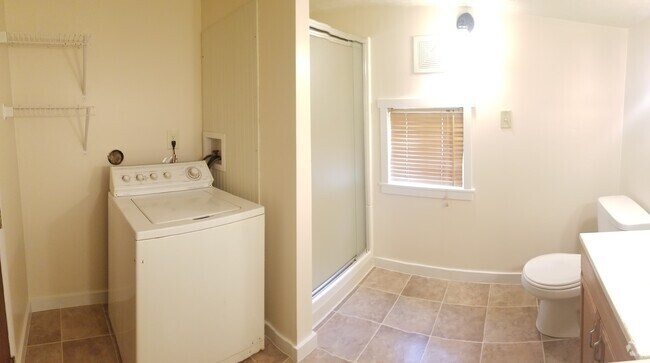 Building Photo - 49 3rd St Rental