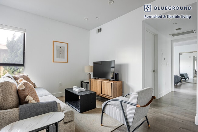4227 McLaughlin Ave Unit SI FL2-ID1310