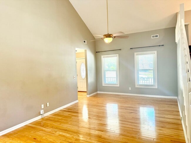 Photo - 3/2 Brick Home in Crowfield Plantation in Goose Creek!