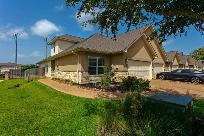 Photo - Welcome Home to Summit Crossing