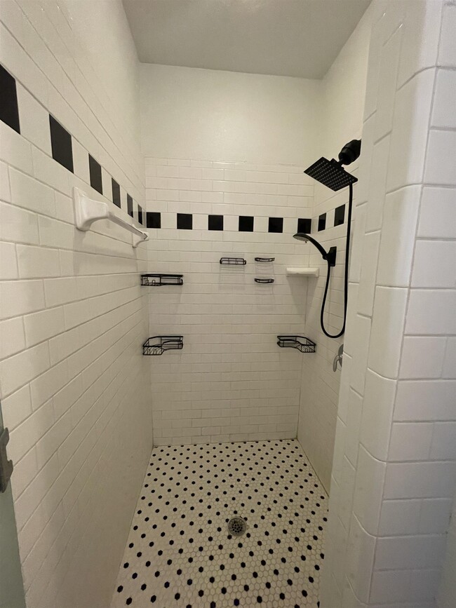 Photo - 420 N Adams St Unit 305