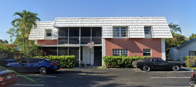 Building Photo - 1924 NE 26th St Rental