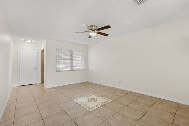 Photo - "Charming 3-Bed, 2-Bath Gem in St. Petersb...