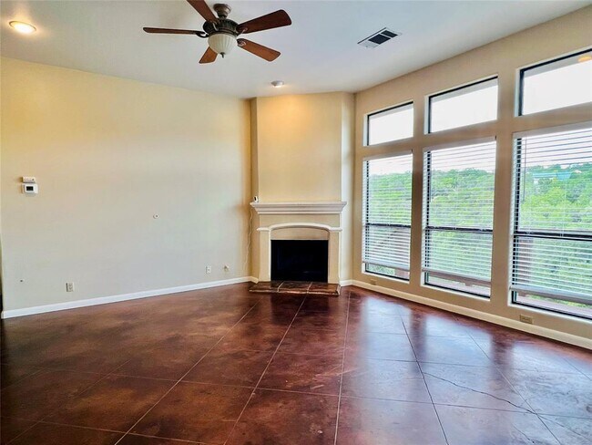 Photo - 2406 Indian Creek Rd