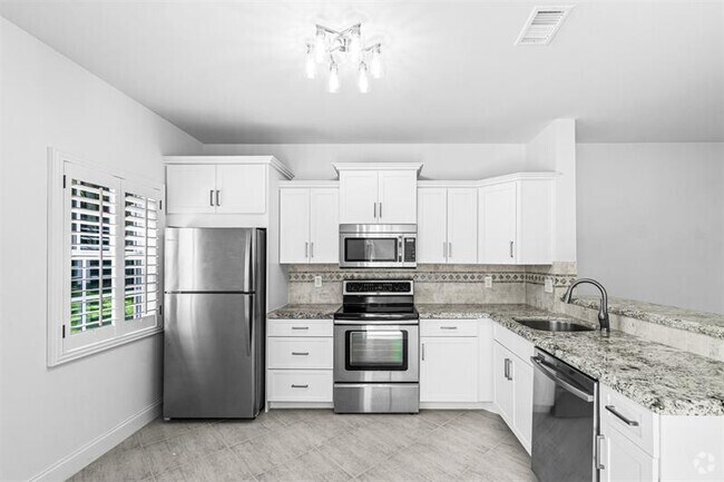 Building Photo - 6510 Via Regina Unit 6510 Rental