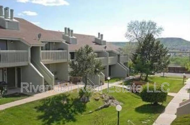 Building Photo - 532 Oakwood Dr Unit B-104 Rental