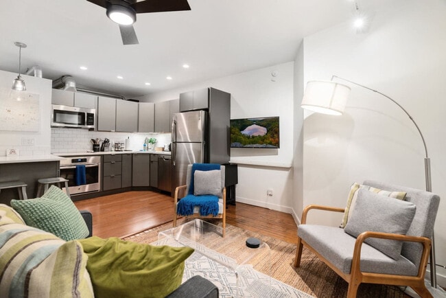 Photo - 221 Vine St Unidad ID1289452P